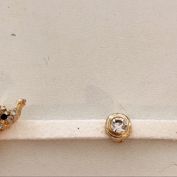 MARLYN SCHIFF White Leather Cord Choker Necklace with Elephant Jeweled Charms - Picture 7 of 10